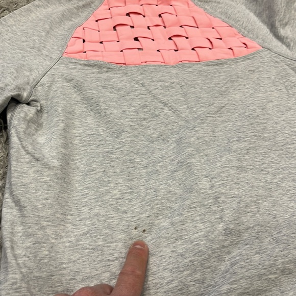 Youth Iviba Sweater in Gray with pink detail at the backs - Picture 8 of 8